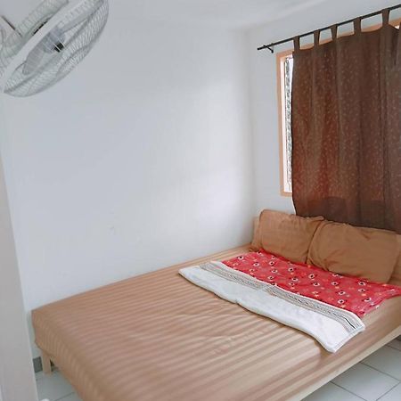 5บีบี 5Bb Guest House Бангкок Экстерьер фото